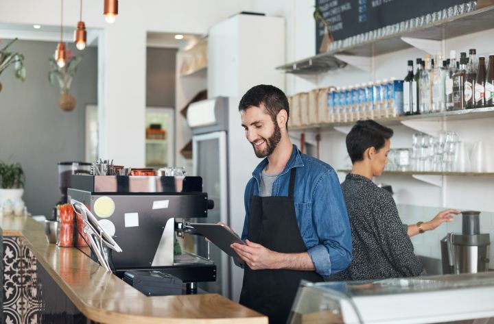 How to Choose the Best Restaurant Security System - Wellington Security